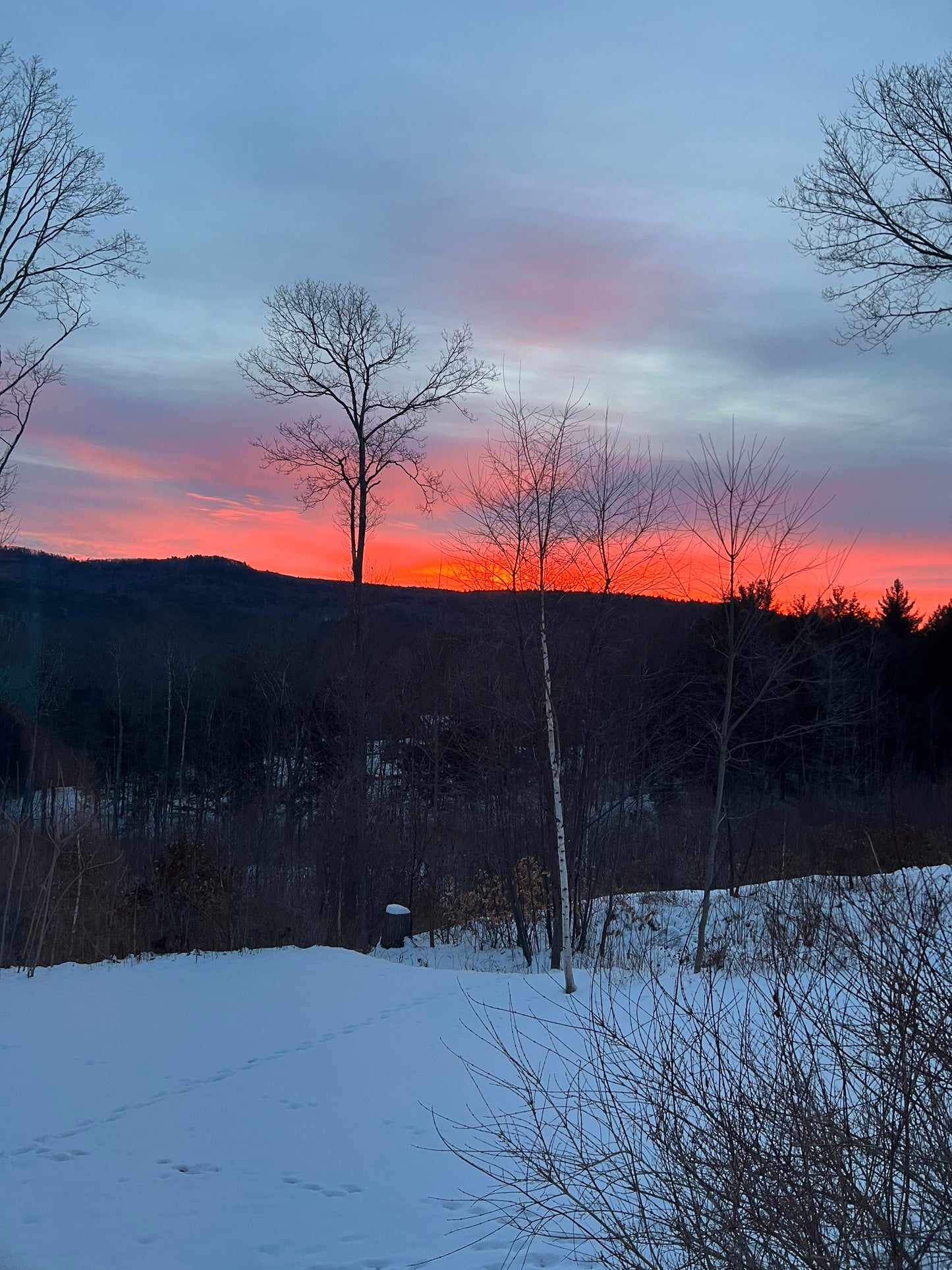 Sunrise reflection in in the sky with red and blue light effects