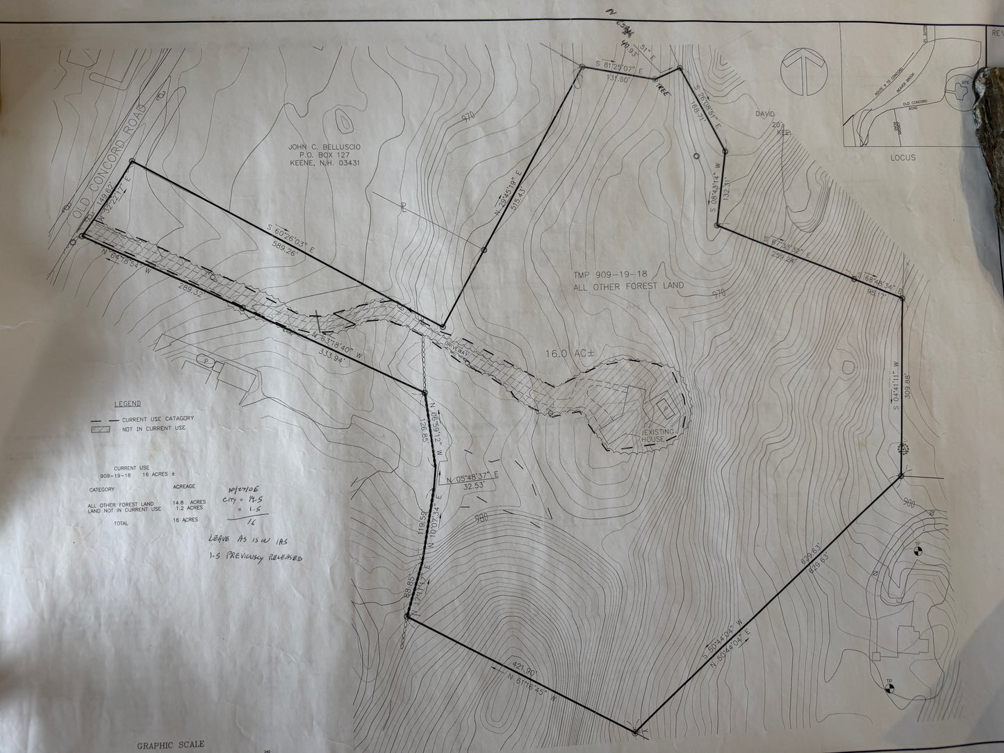 Map with topographic lines on a plain background